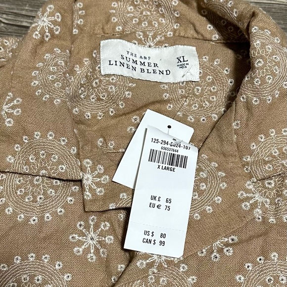 Men’s Abercrombie and Fitch, summer collection, casual button down size XL - Picture 1 of 2